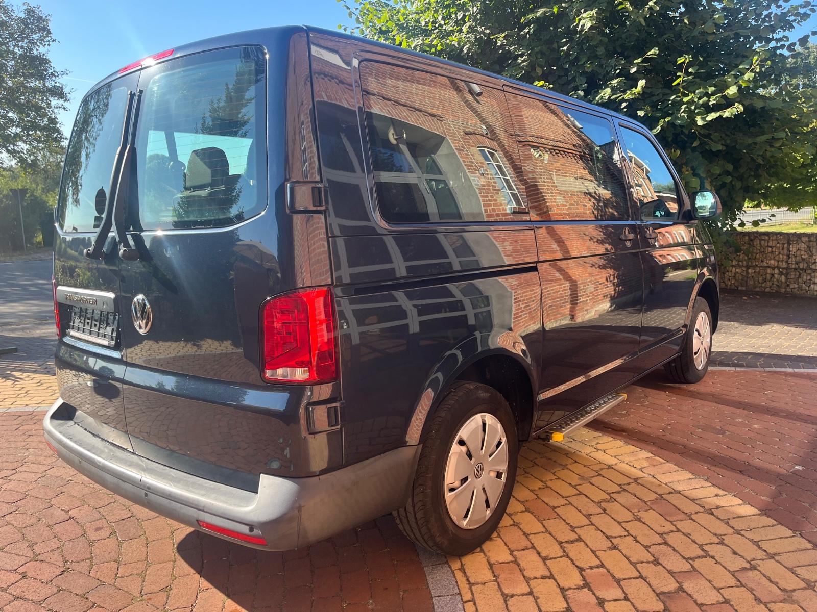 Volkswagen T6 Kombi T6.1 Kombi 9 Sitzer PDC 1.Hand, миниатюра 2