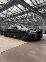 BMW M5 Competition xDrive A M5 Competition  - graue BMW M5