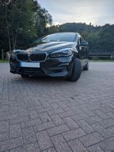 BMW 216 (F46) Gran Tourer Advantage NAVI/AHK/KAMERA - BMW 216 Gran Tourer aus 2019