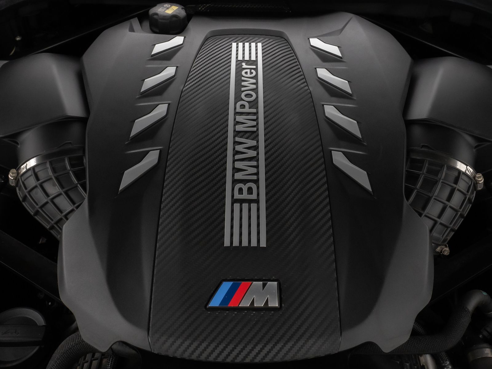 Fahrzeugabbildung BMW X5 M Competition Panorama Laser 360°DAB DisplKey