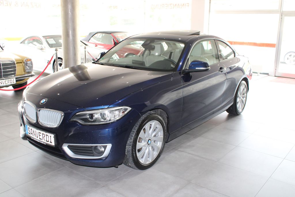 BMW 220