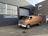 Dodge Ram Van 250 Custom * Survivor im Erstlack * - Dodge RAM: Kleinbus