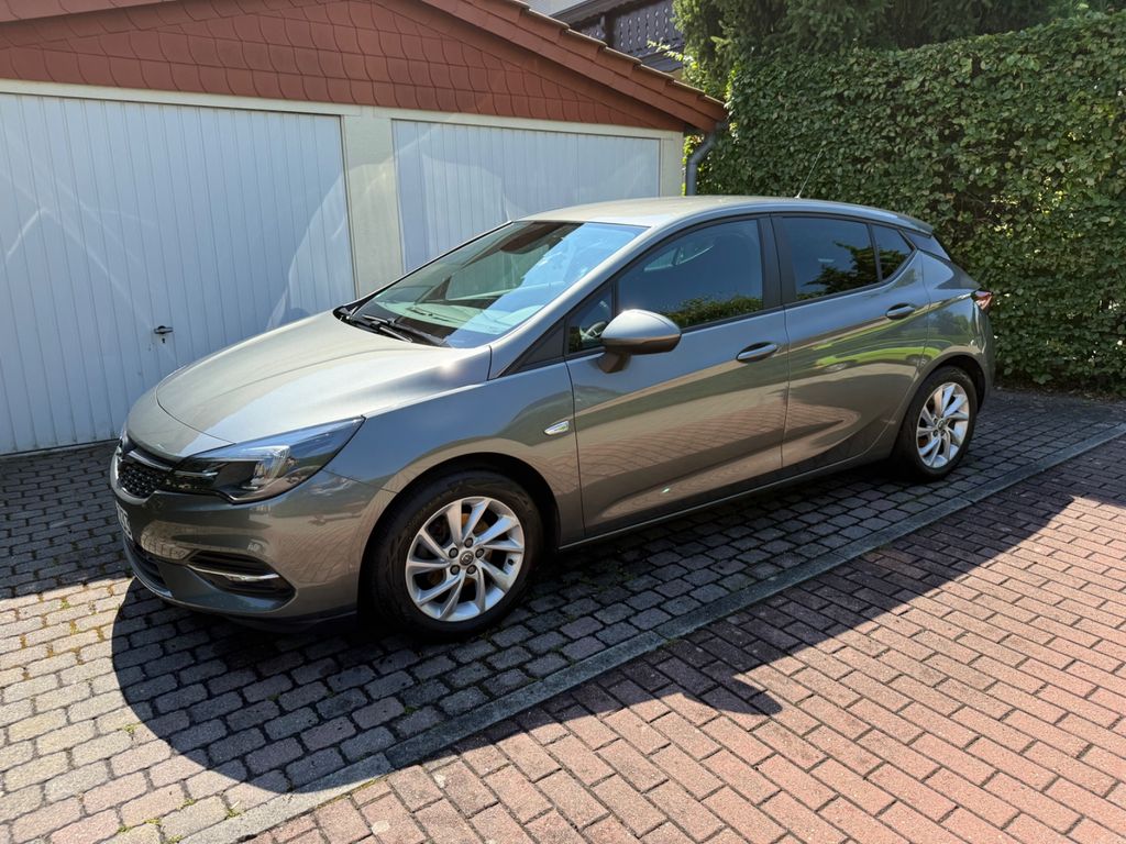 Image of Opel Astra