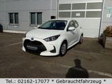 Toyota Yaris 1,5 Hybrid Business Edition Navi, Allwette - Toyota Yaris in Krefeld