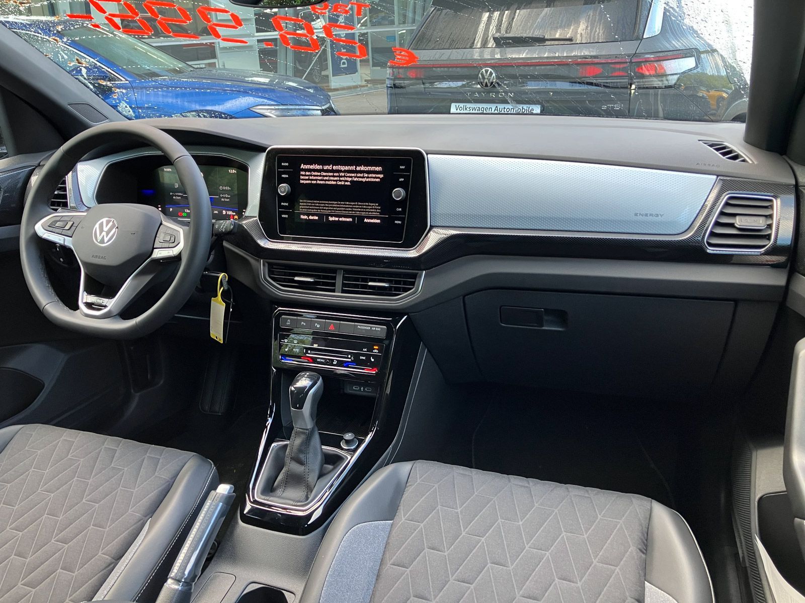Volkswagen T-Cross - Bild 7