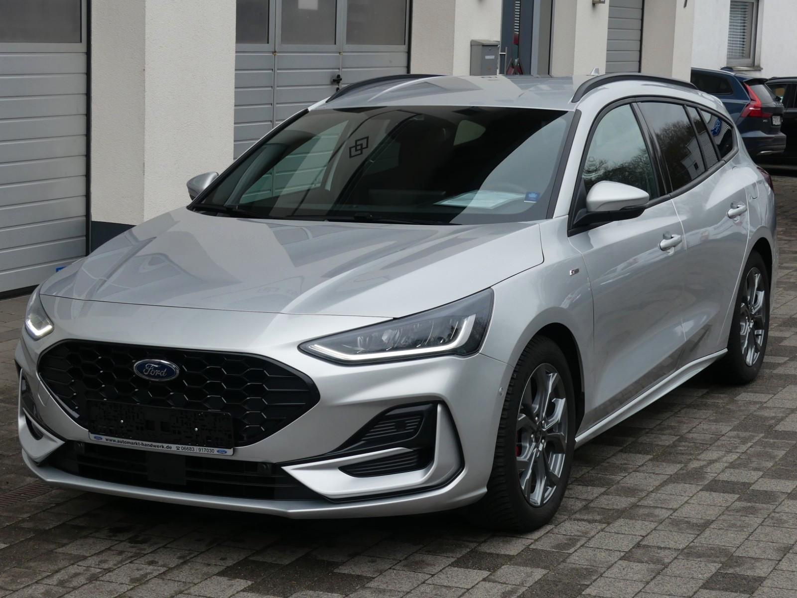 Ford Focus Turnier ST-Line X*el. Heckklappe*