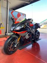 Aprilia RSV4 1100 Factory 17699€ VHB - Angebote