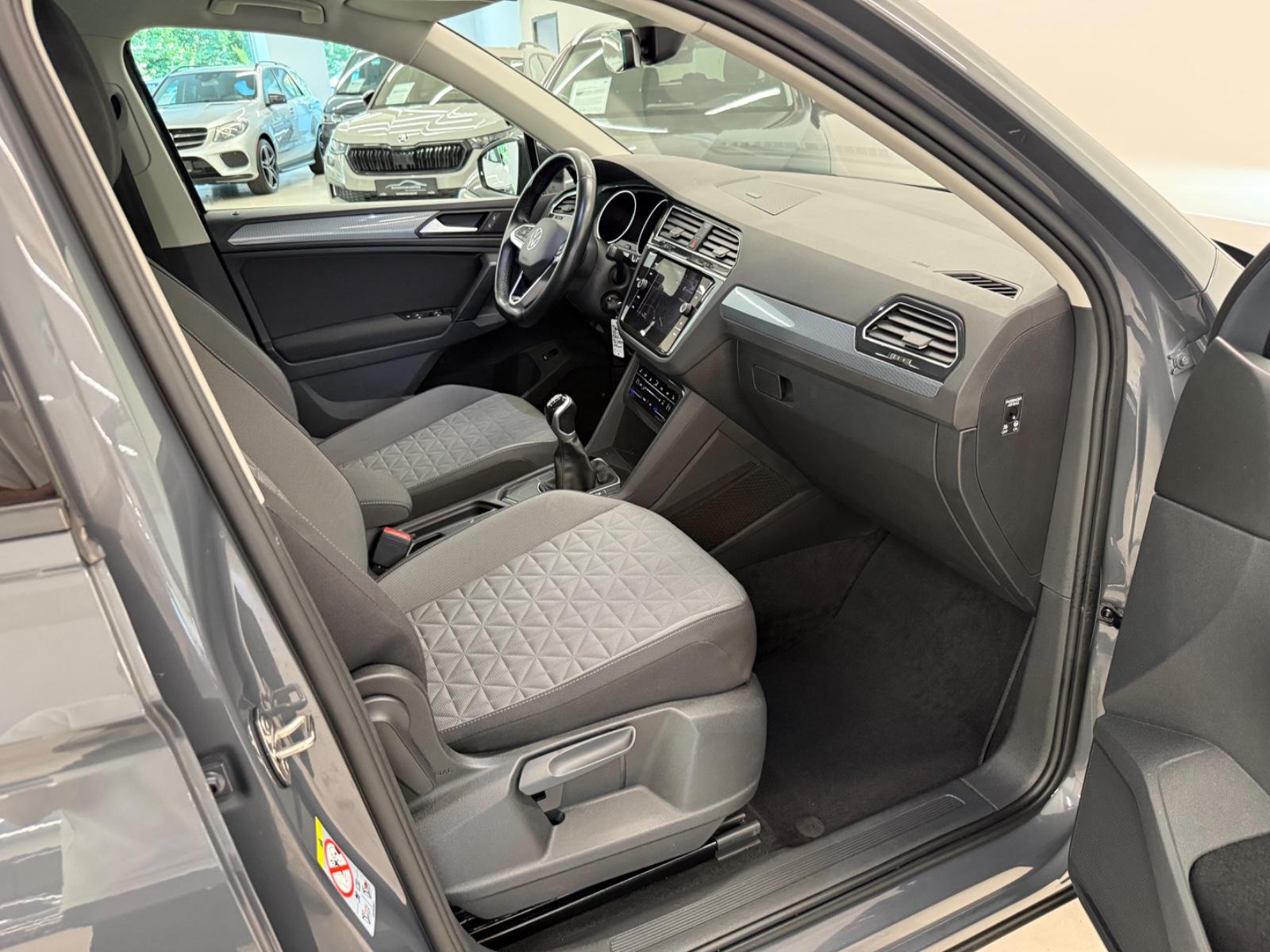 Volkswagen Tiguan 1.5 TSI Life Navi Klima, миниатюра 9