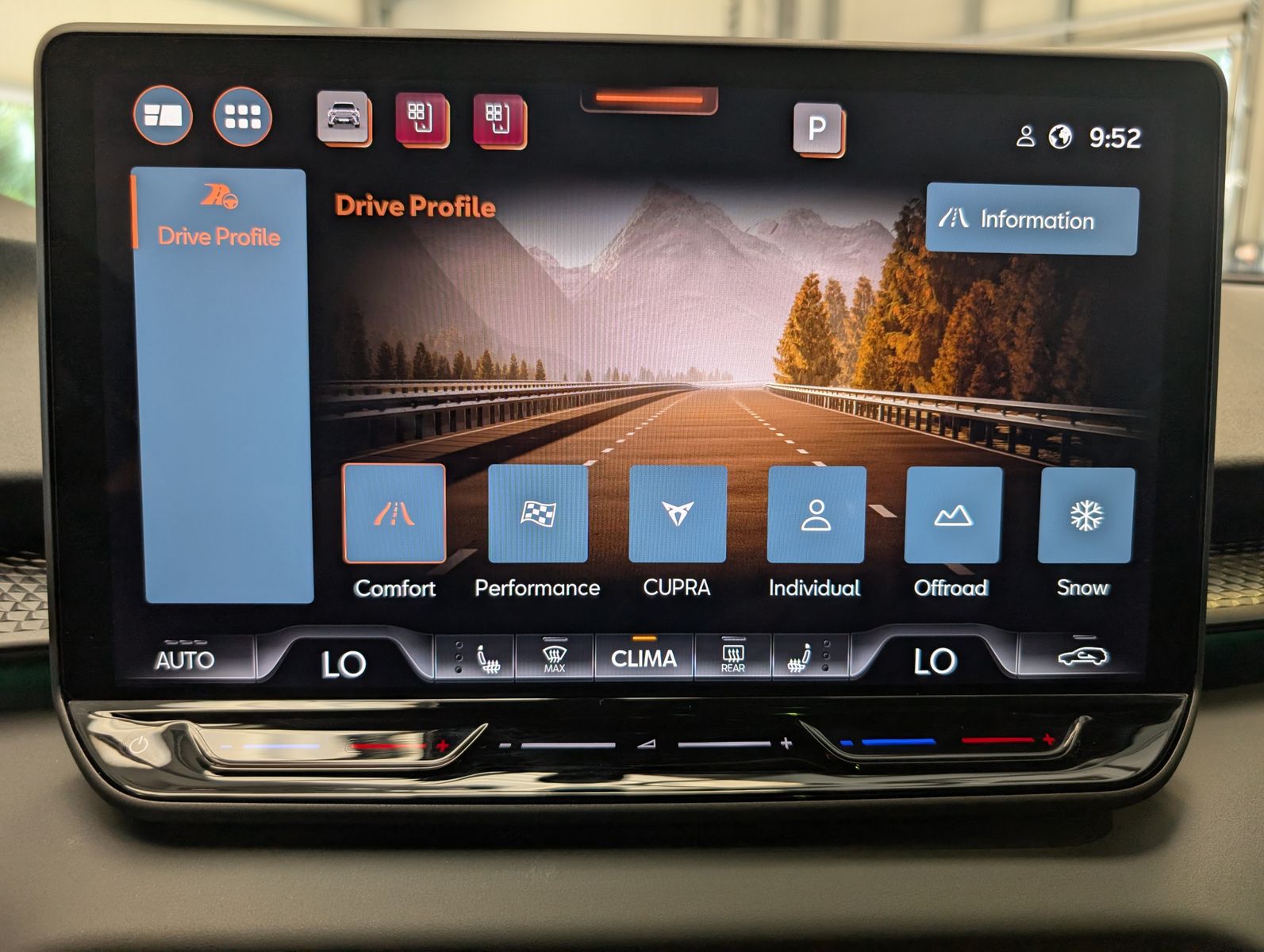 Fahrzeugabbildung CUPRA Terramar 2.0 VZ 4D Drive-XL HUD Matrix Pano 20"