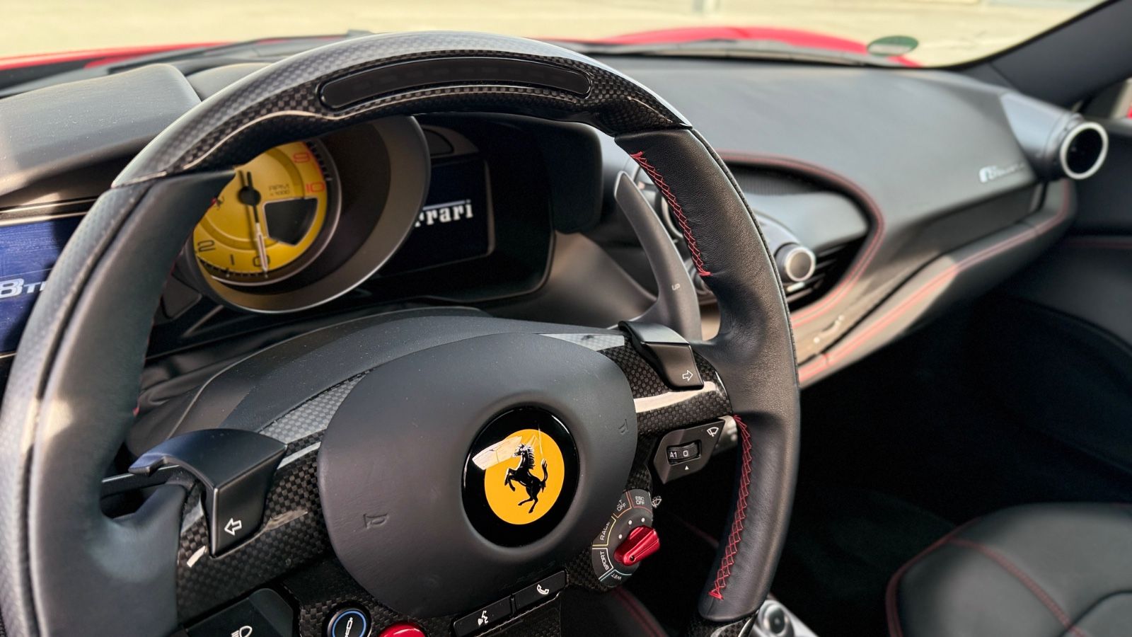 Fahrzeugabbildung Ferrari F8 Tributo*LED*Lift*Kamera*1.Hand*Dt.Auto