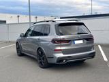 BMW X7 xDrive40d  M Sport - SERVICE INKLUSIVE PLUS - BMW X7 von privat