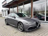 Alfa Romeo Giulia Veloce Q4 Carbon 19Zoll Navi Leder - gebrauchte Alfa Romeo Limousine