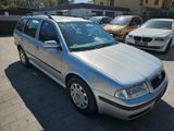 Skoda Octavia Combi Ambiente - Skoda Octavia aus 2001