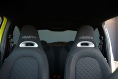 ABARTH 595 Pista*Schalter*Record Monza*Service NEU*DE