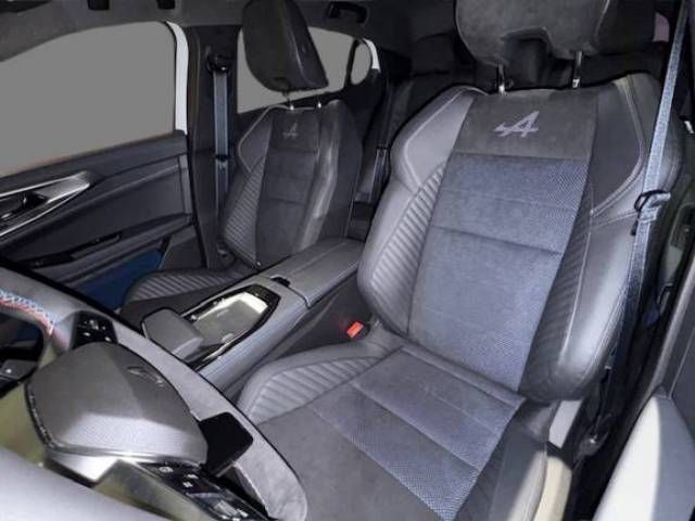 Fahrzeugabbildung Renault Rafale Esprit Alpine Full Hybrid E-Tech 200