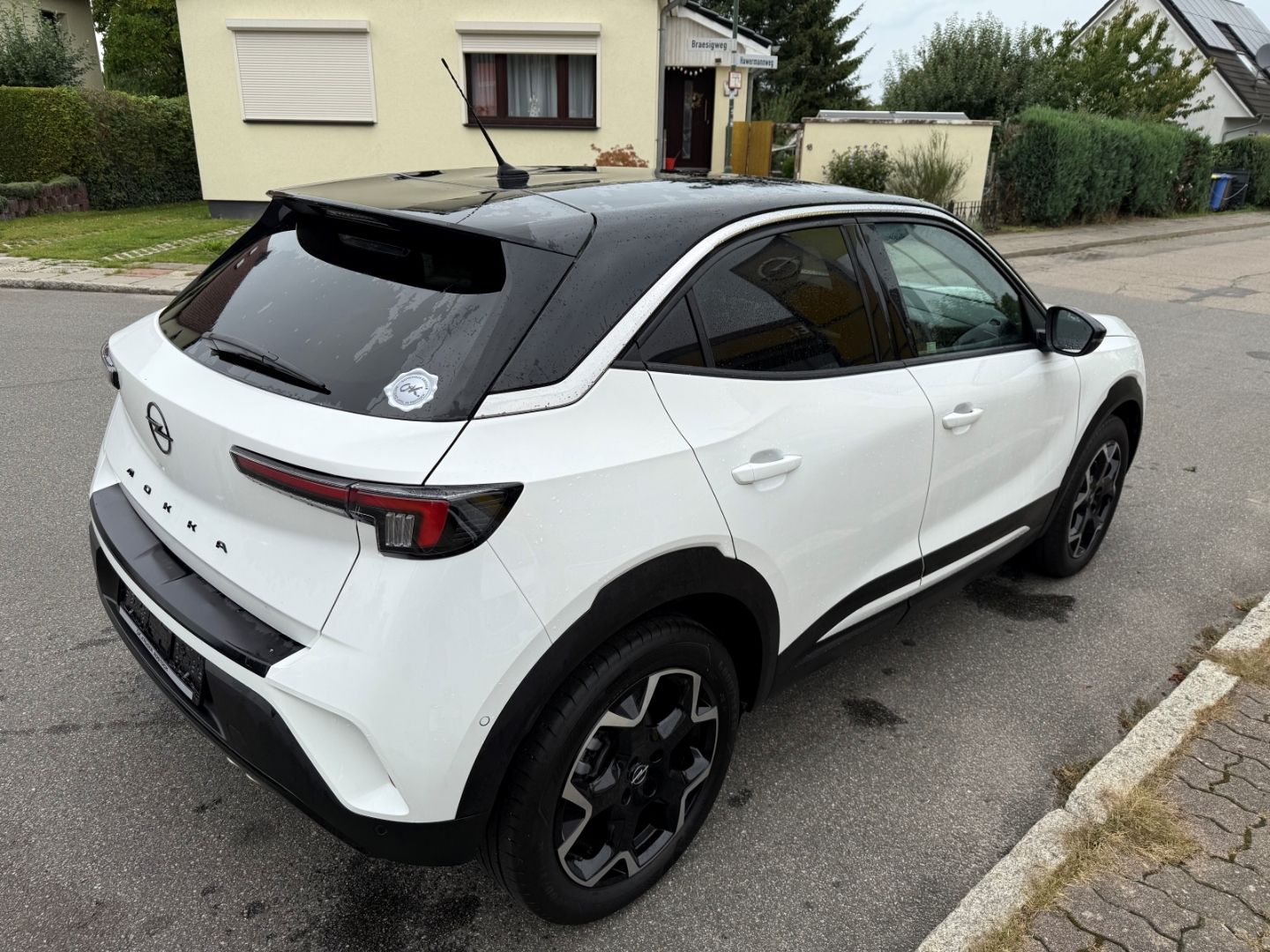 Fahrzeugabbildung Opel Mokka Ultimate 1.2 Turbo Leder+Kamera+Carplay
