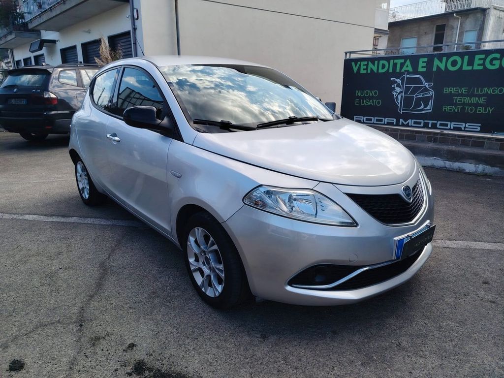 Image of Lancia Ypsilon