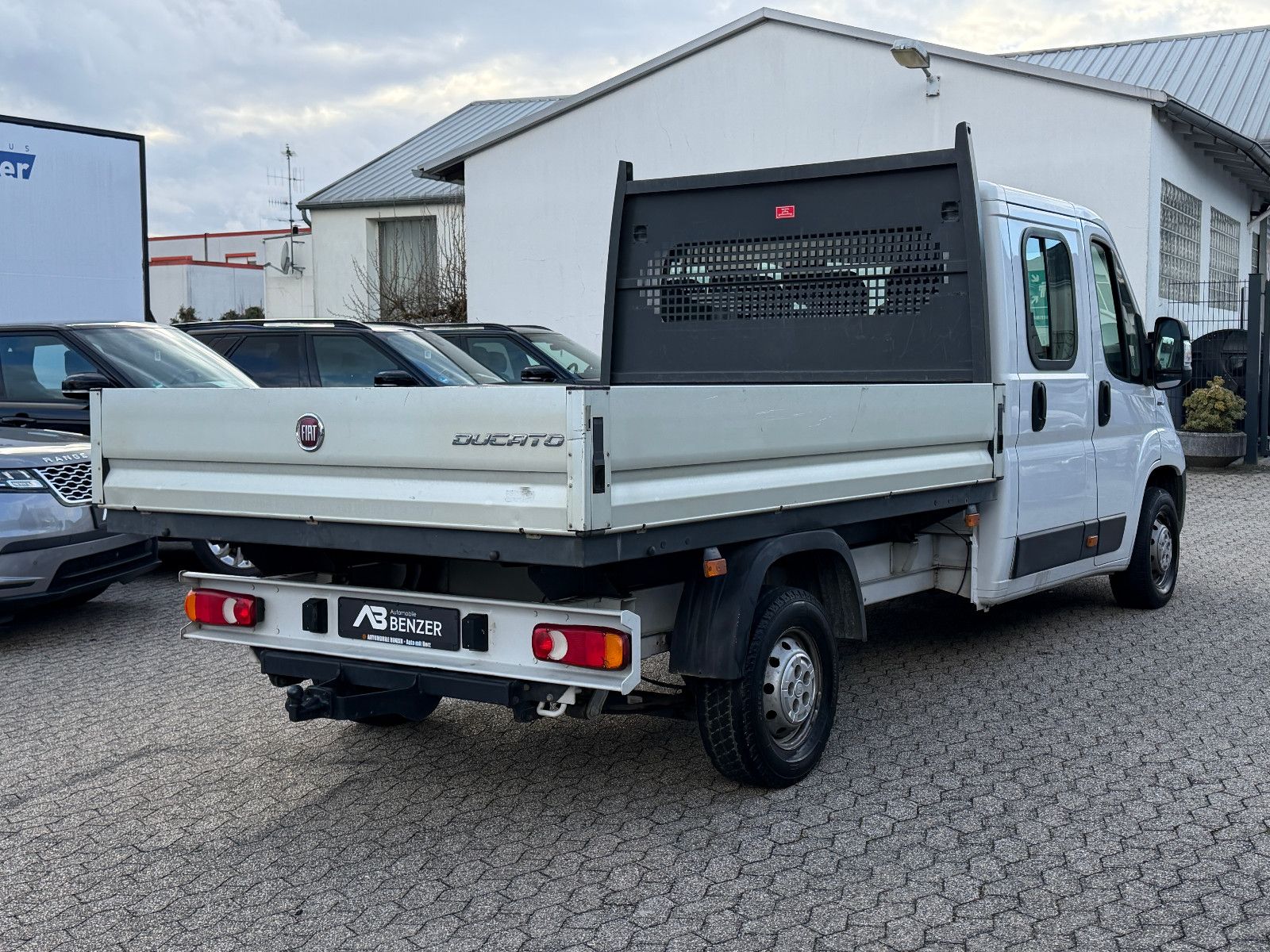 Fahrzeugabbildung Fiat Ducato Pritsche/7-SITZ Doppelk. 35 140 L4 Pritsc