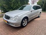 Mercedes-Benz E 200 T Kompressor Avantgarde - Mercedes-Benz E 200: Kompressor Avantgarde