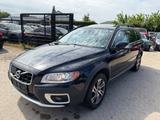 Volvo XC70 2.4D5 158kw AWD Geartronic 2x alu - graue Volvo XC70