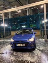 Hyundai i20 1.2 55kW Select Select - Hyundai i20 Gebrauchtwagen in Duisburg