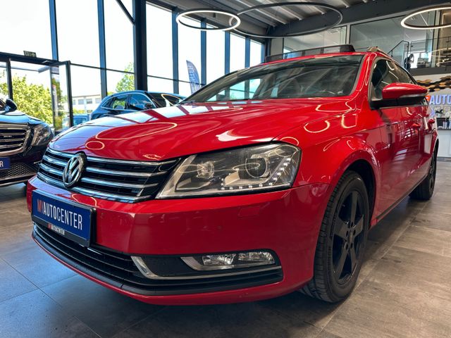 Volkswagen Passat *PANO*TEMPO*NAVI*PDC*AHK*
