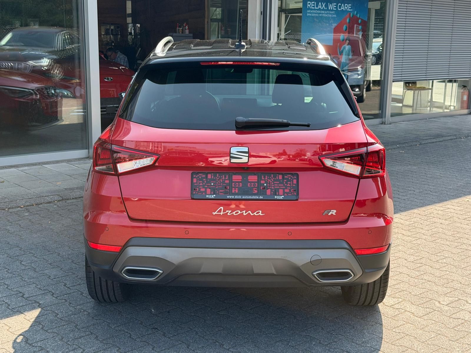Fahrzeugabbildung SEAT Arona 1,5 TSI FR DSG >LED+NAVI+SHZ+KAM+ACC+DAB+