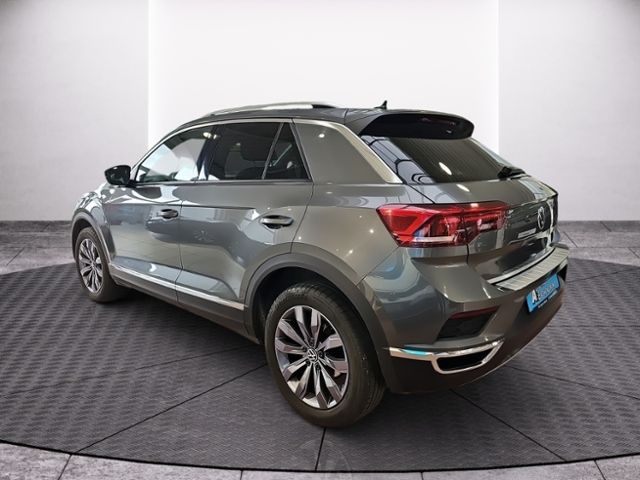 Fahrzeugabbildung Volkswagen T-Roc 1.5 TSI DSG Sport PANO NAVI RFK ASSISTENZ-