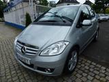 Mercedes-Benz A 160 AVANTGARDE Autom-Klima-erst 30.000KM Sitzh - Mercedes-Benz A 160 Gebrauchtwagen in Berlin