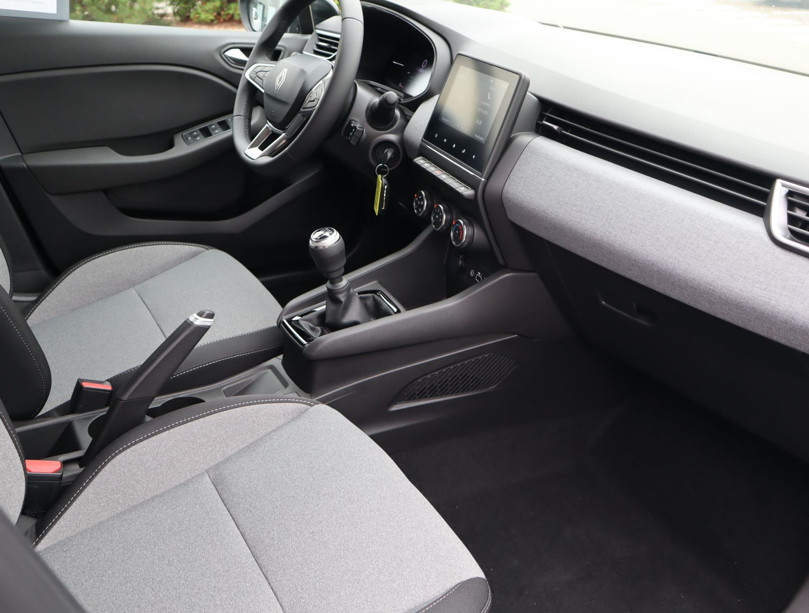 Renault Clio - Bild 16