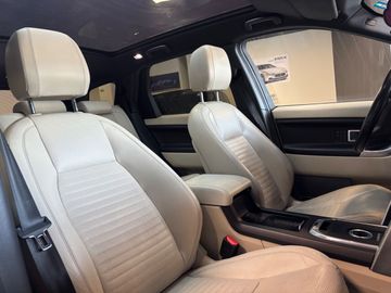 Land-Rover Discovery Sport - 8