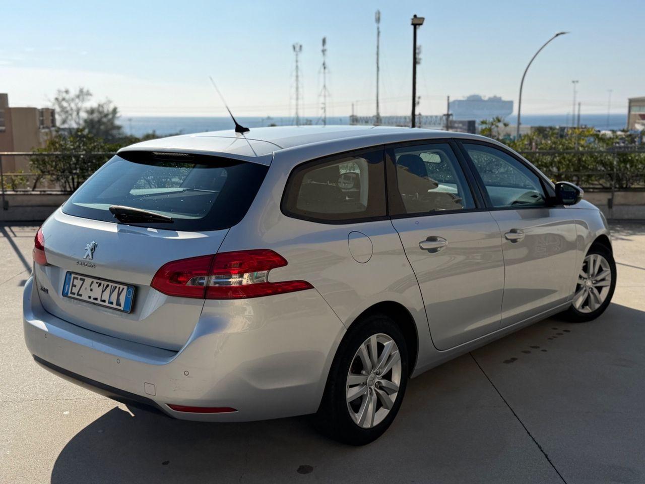 Peugeot 308 2015 — engine 1.560 cm³, 99 HP (73kW)