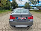 BMW 335i Limo Xenon / Navi / Leder / SHD - BMW 335: 335i
