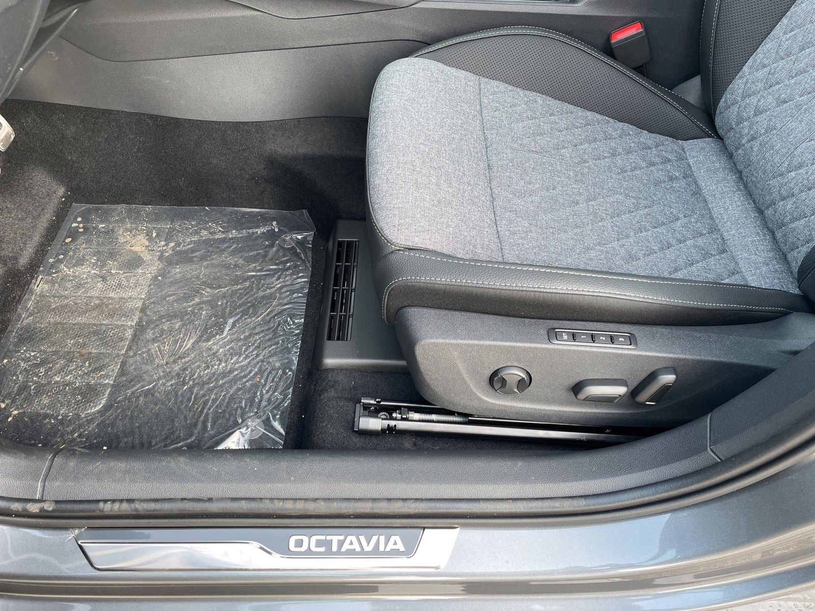 Skoda Octavia - Bild 4