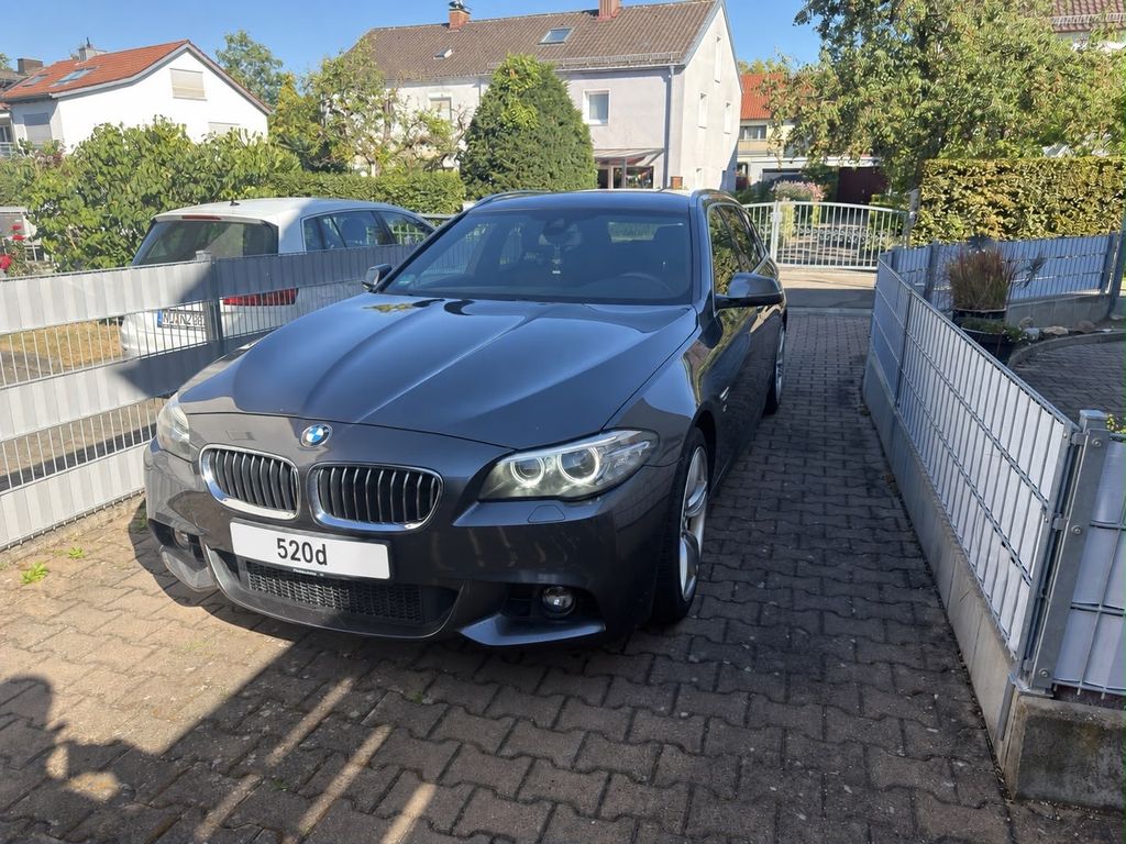Image of BMW 520