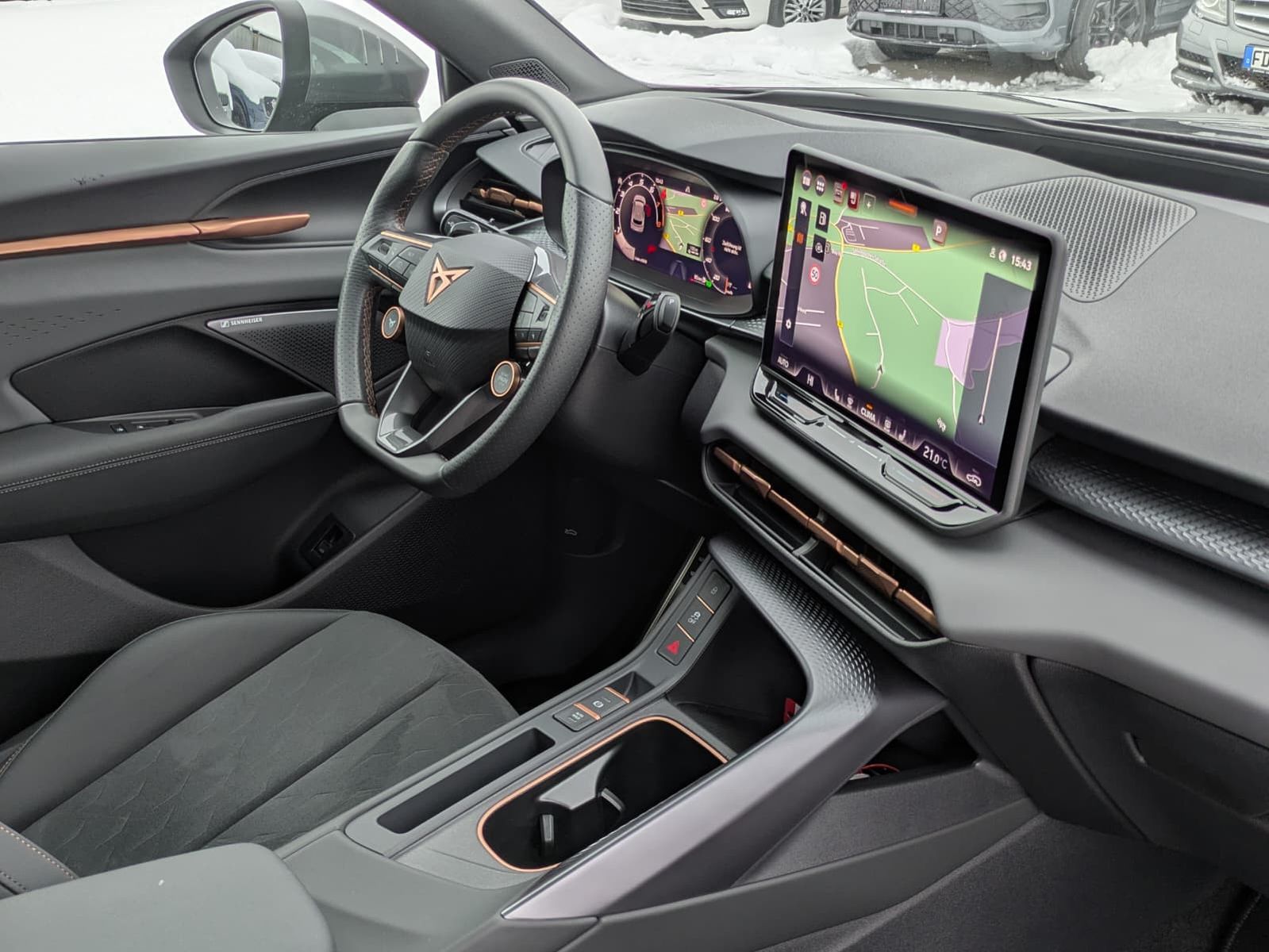 Fahrzeugabbildung CUPRA Terramar 2.0 TSI 4D VZ HUD*MATRIX*PANO*DCC*20"