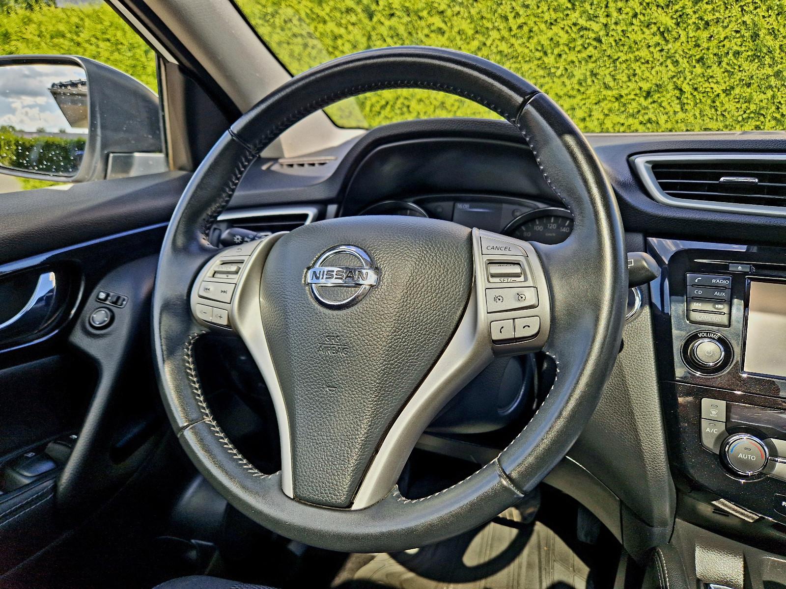 Nissan Qashqai N-Connecta (Automatik, Navi, Kamera)