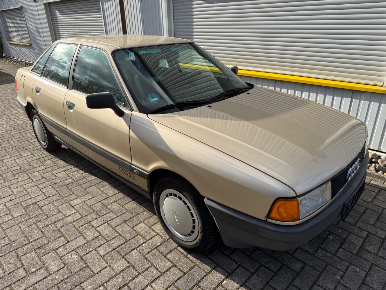 Audi 80 B3 Stufenheck Viele Teile / TÜV NEU TOP