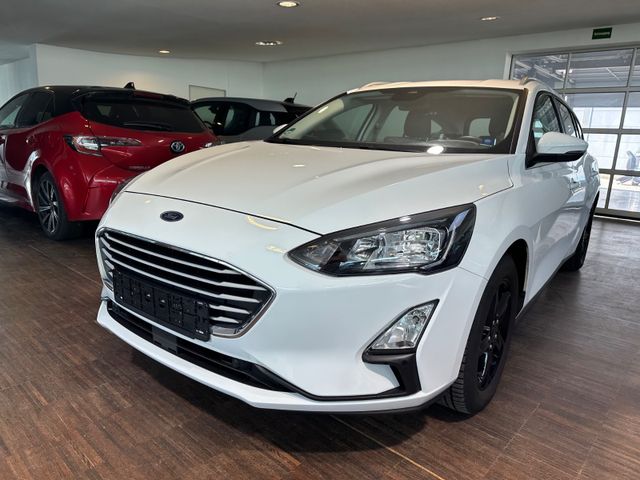 Fahrzeugabbildung Ford Focus Turnier Cool & Connect*RFK*SHZ*8-FACH*1.HD