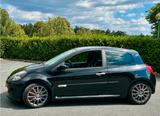 Renault Clio Renault Sport F1-Team R27 Renault Sport... - Renault Clio: Sport