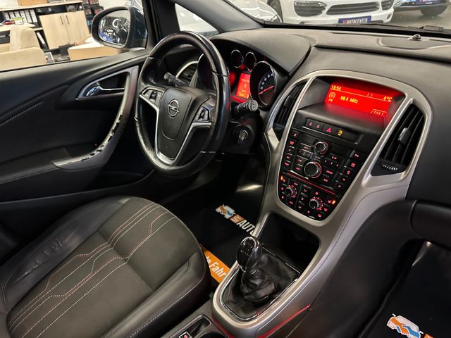 Opel Astra J Sports Tourer 150 Jahre Opel