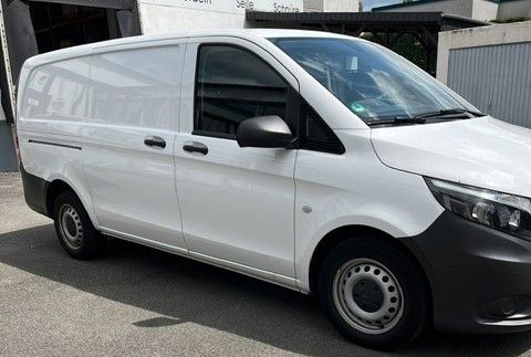 Image of Mercedes-Benz Vito