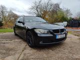 BMW BWM E91 3er Touring Kombi schwarz SHZ 390L... - BMW: 390l