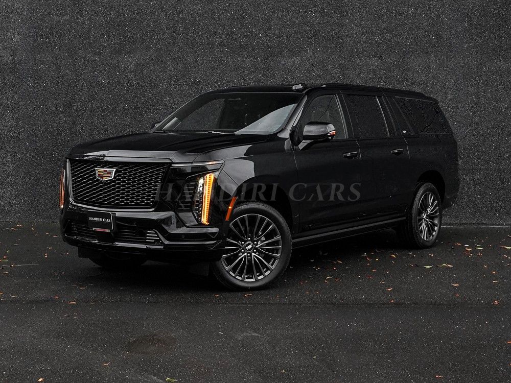 Cadillac 2026 Escalade Sport Platinum €131000 +DCK