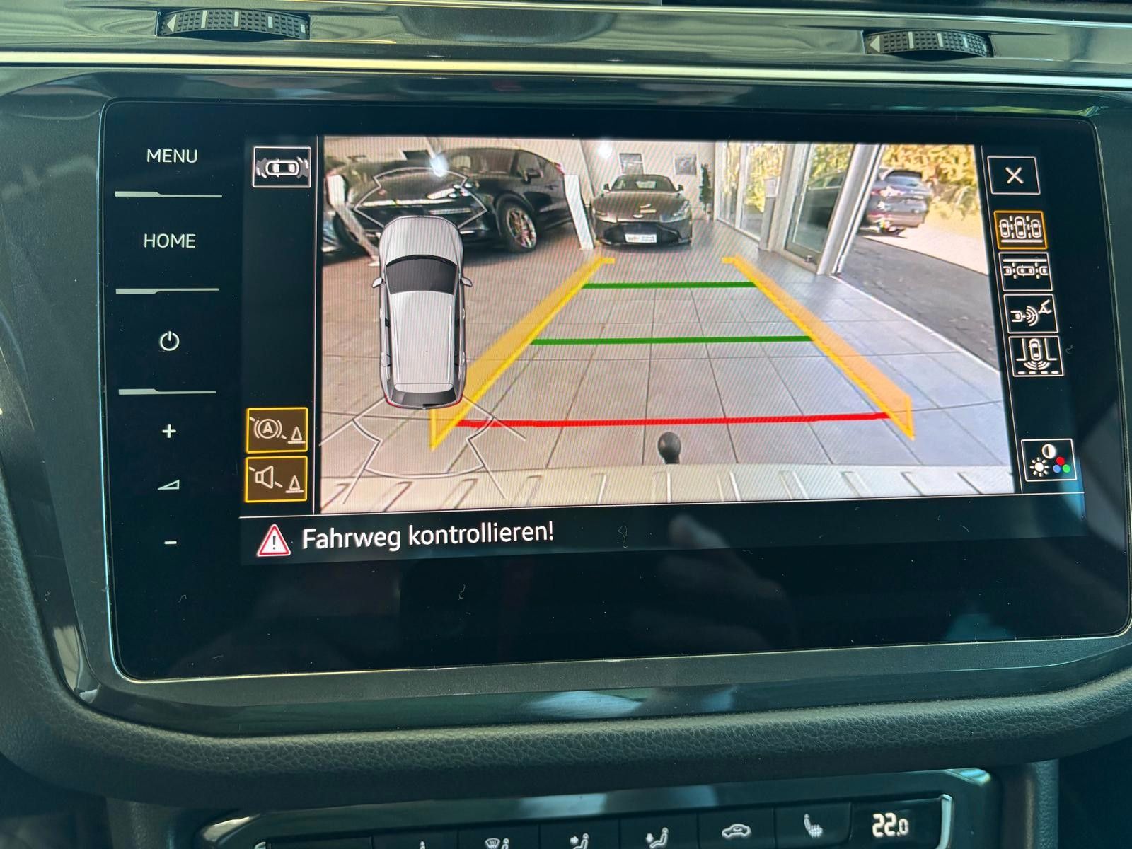 Fahrzeugabbildung Volkswagen Tiguan Highline BMT 4Motion/R LINE/leder/memory/