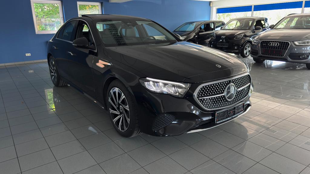 Mercedes-Benz E 200
