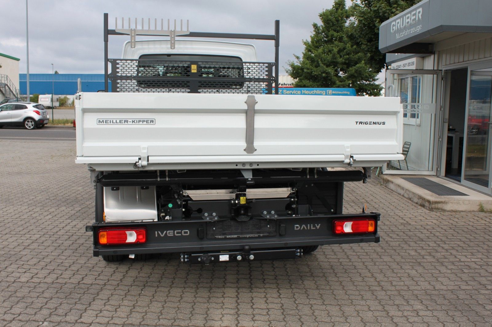 Fahrzeugabbildung Iveco Daily 70 C 18H D K Meiller Kipper DOKA