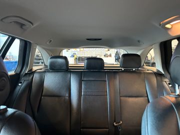 Mercedes-Benz C 180 *TÜVSERVICE NEU*TEMPO*NAV*LED*SZHZ*