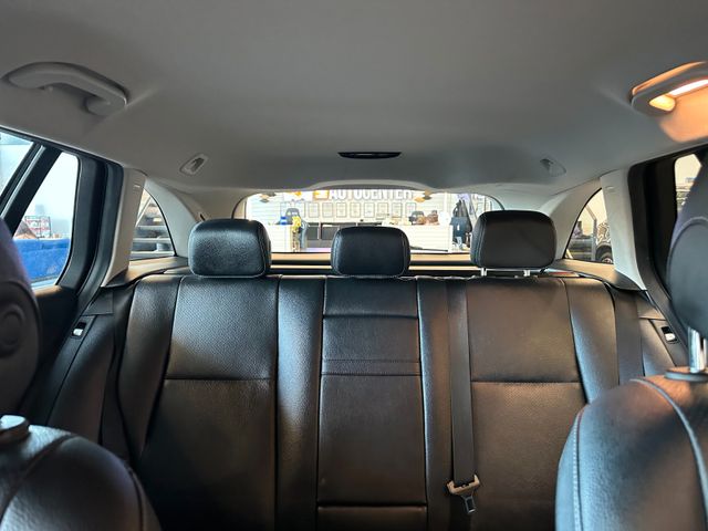 Mercedes-Benz C 180 *TÜVSERVICE NEU*TEMPO*NAV*LED*SZHZ*