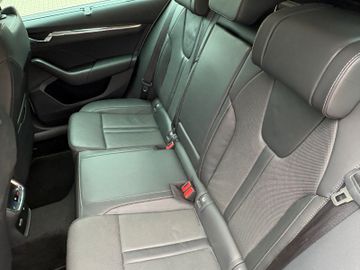 Skoda Octavia - 4